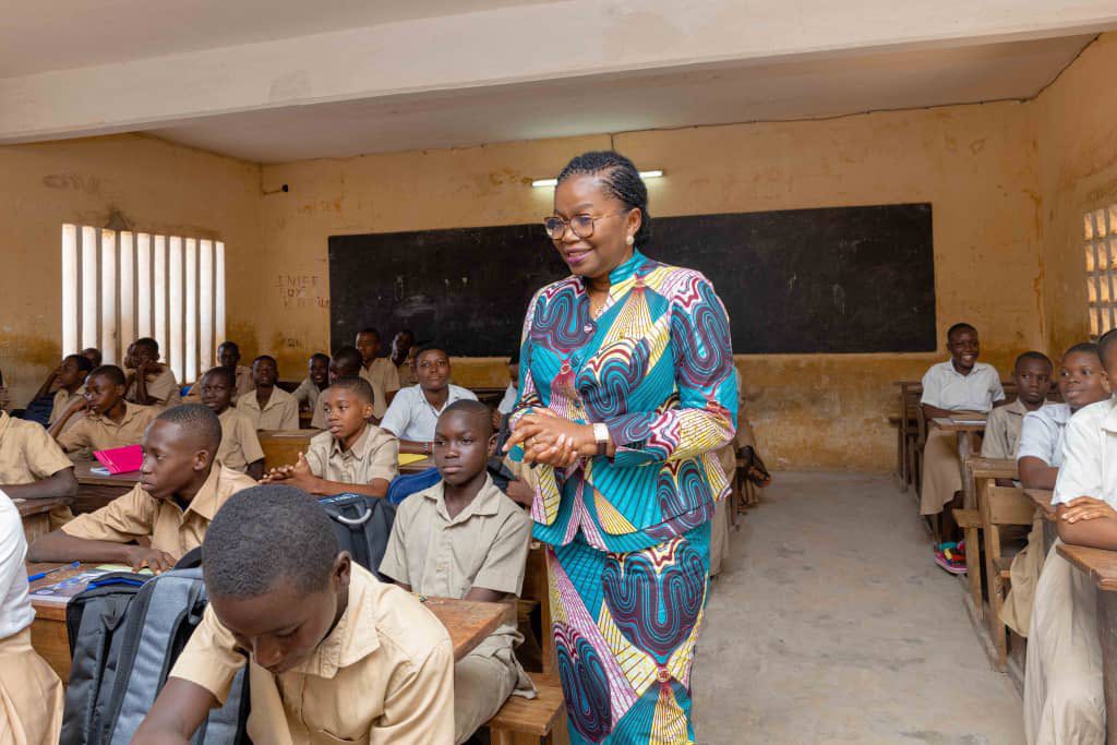 Togo : La PM Victoire Tomégah-Dogbé fait sa rentrée scolaire à Lomé (Photos)