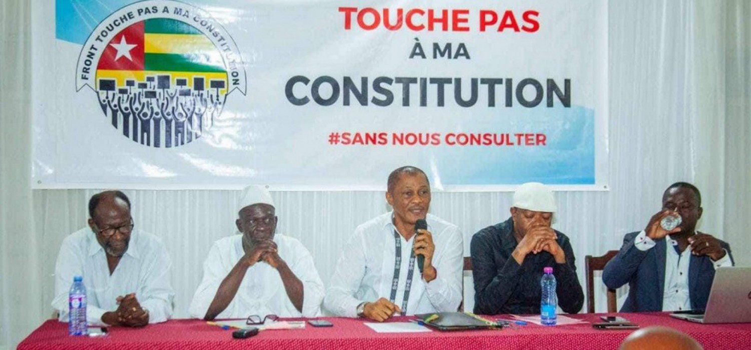 Togo : 3 partis politiques exclus du Front « Touche Pas À Ma Constitution »