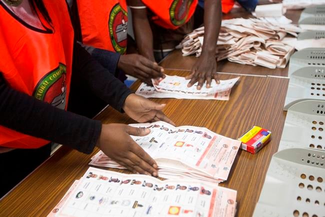 Elections municipales au Madagascar : Le gouvernement simplifie la procédure de candidature en supprimant...