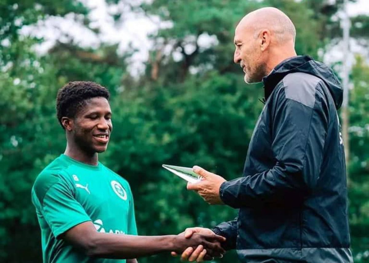 Karim Dermane : La star togolaise reçoit un nouveau titre au Lommel SK