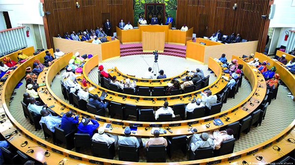 Sénégal : A un mois des législatives, deux nouvelles alliances de l'opposition voient le jour