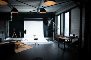 Un studio photo professionnel recrute pour son équipe