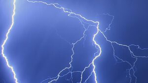 Tragédie en Ouganda : Plusieurs personnes foudroyées en pleine séance de prière dans une église