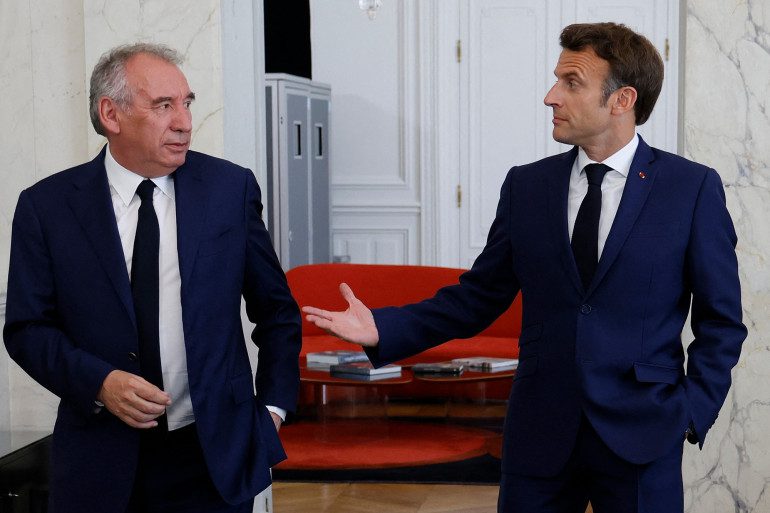 France : François Bayrou succède à Michel Barnier au poste de Premier ministre