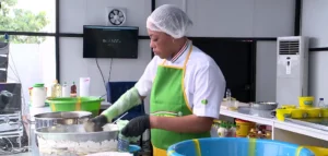 Côte d'Ivoire : Zeinab Bancé transportée aux urgences après son incroyable marathon culinaire de 131 heures