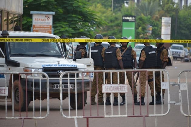Burkina Faso : Détenus depuis un an, quatre fonctionnaires français recouvrent la liberté