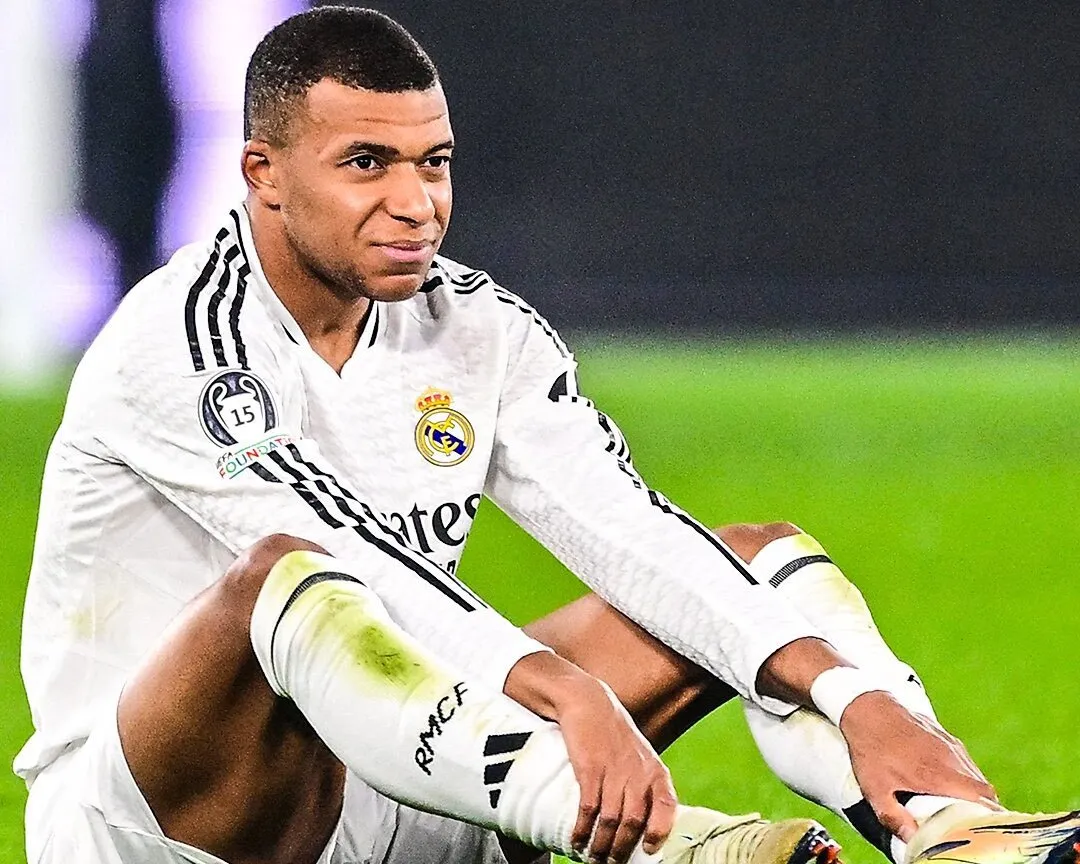 Blessure de Kylian Mbappé : Carlo Ancelotti donne des nouvelles aux supporters