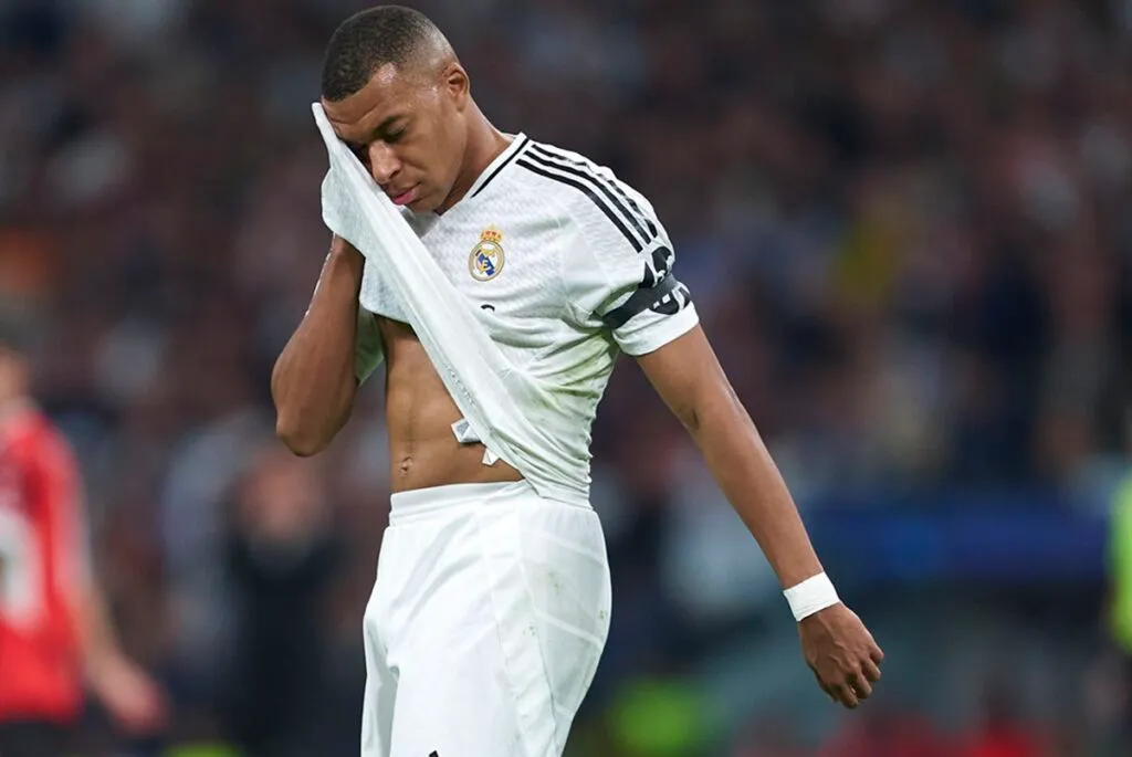 "Grosse erreur", Kylian Mbappé brise le silence après un penalty raté contre Bilbao
