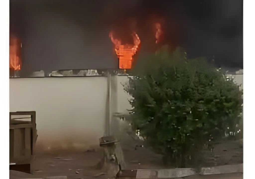 Côte d'Ivoire : Une gendarmerie attaquée et incendiée lors de violents affrontements