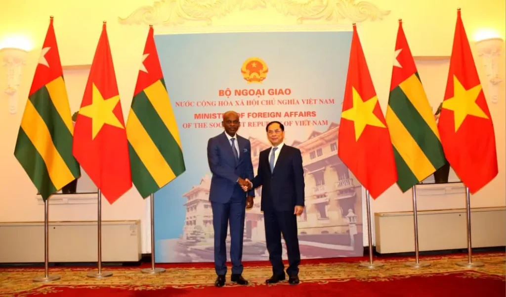 Le Togo et le Vietnam renforcent leurs relations bilatérales après 50 ans de coopération