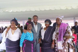 Togo : Le président Faure Gnassingbé inaugure le nouveau marché moderne de Sokodé