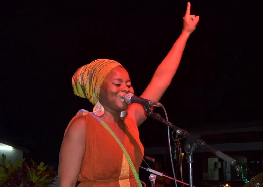 Crise sanitaire au Togo : L'artiste Kezita lance un crie d'alerte à Faure Gnassingbé