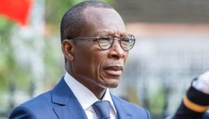 Talon en route pour un troisième mandat ? Le prêtre Aza révèle le souhait du Fâ