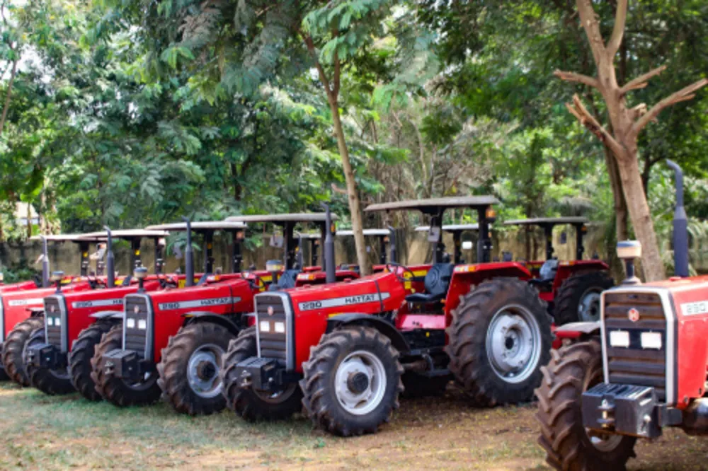 Le Togo dynamise l’agriculture : De nouveaux tracteurs pour les agripreneurs locaux