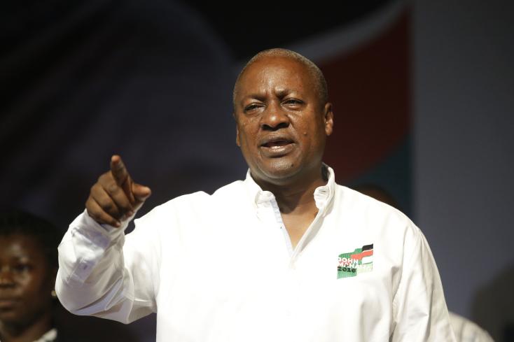 Corruption au Ghana : 82 000 noms fantômes découverts au Service national ! Le président Mahama réagit