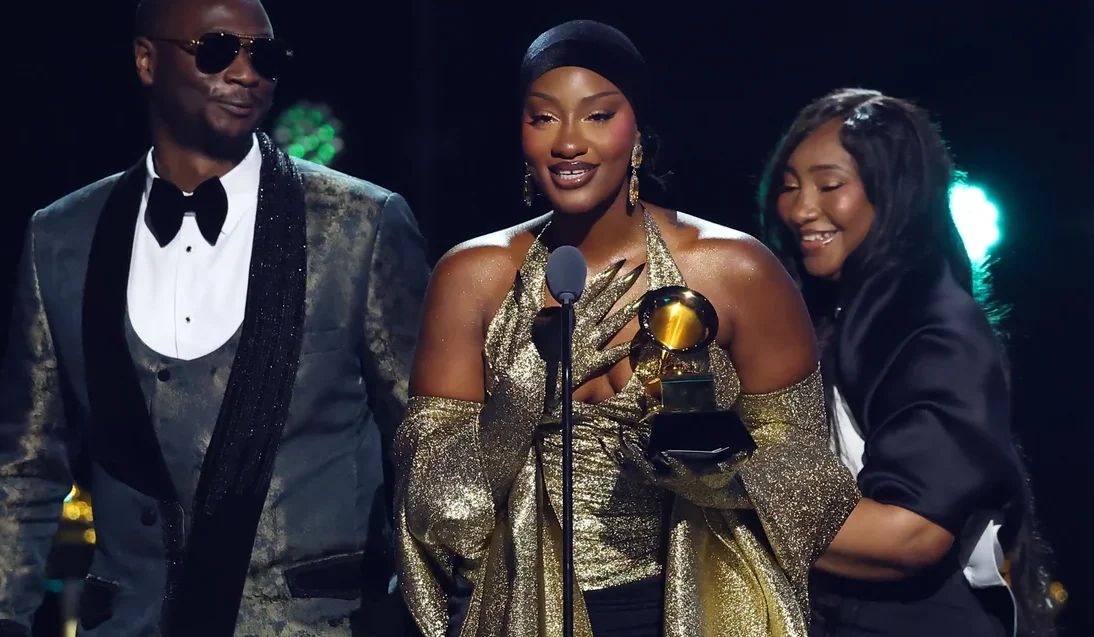 Grammy Awards 2025 : Tems triomphe avec "Love Me JeJe"