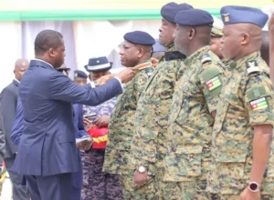 Hommage à Gnassingbé Eyadema : Plusieurs officiers supérieurs de l'armée décorés