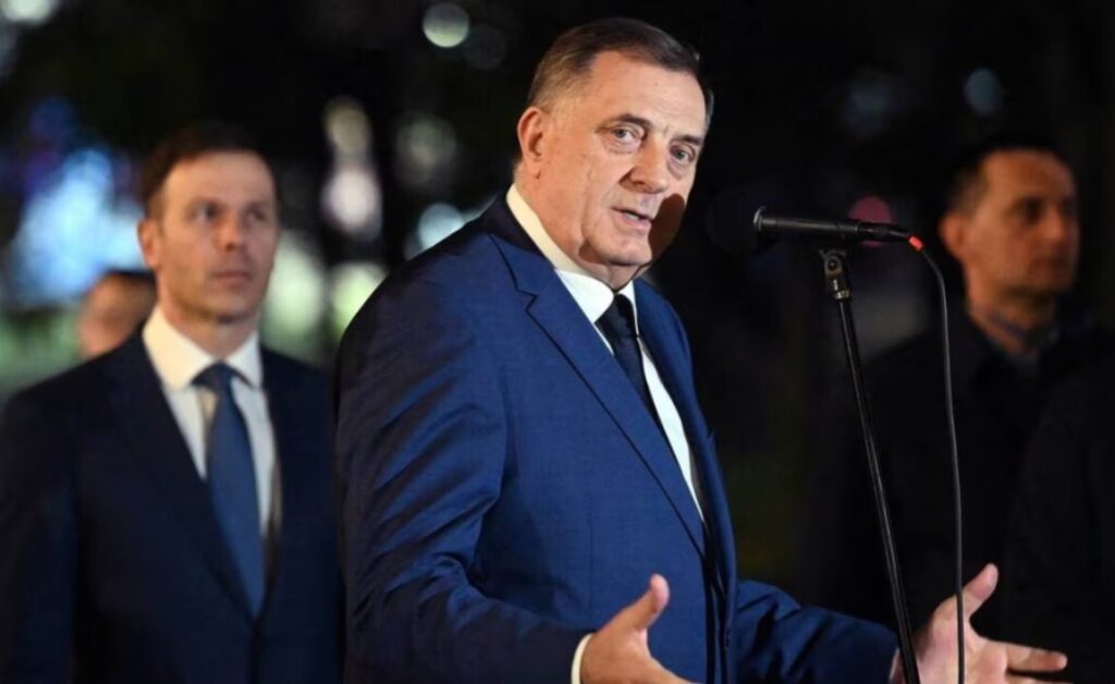Serbie : Le président Milorad Dodik visé par un mandat d'arrêt