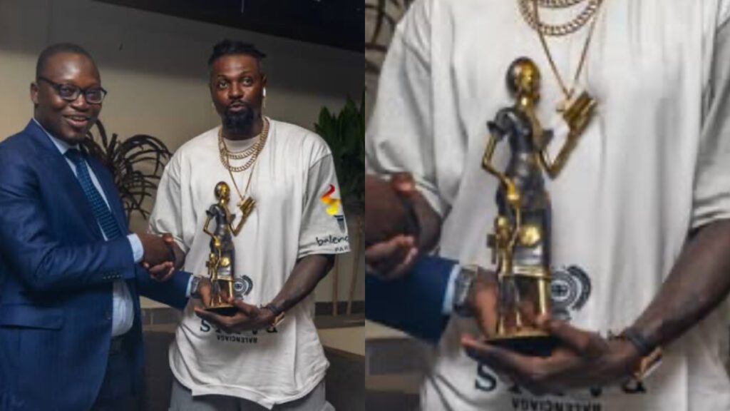 Anniversaire d'Emmanuel Adebayor : La surprise spéciale de l'OTR à la légende