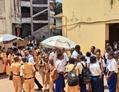 Tragédie en Guinée : Un lycéen ouvre le feu sur deux de ses camarades