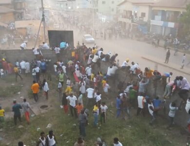 Guinée / Bousculade meurtrière à Nzérékoré : Les familles portent plainte contre les autorités