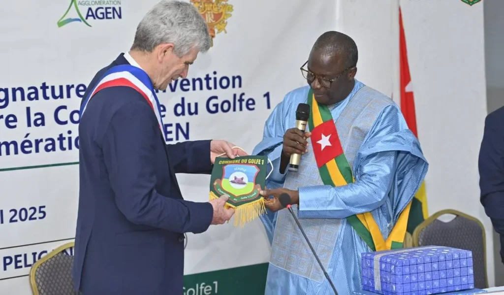 Togo : La commune de Golfe 1 signe un partenariat avec une agglomération française