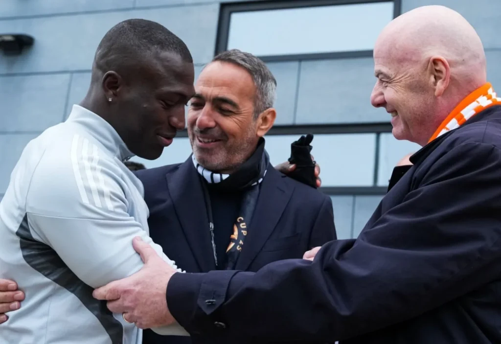 Kévin Denkey : L'attaquant togolais rencontre le président de la FIFA