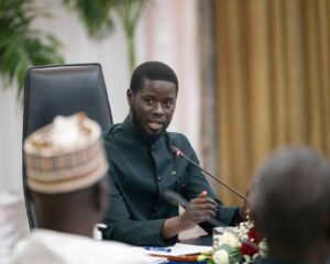 Sénégal : Diomaye Faye lance six projets pour innover le secteur médical