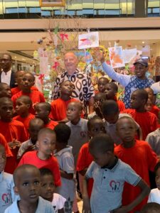 Hôtel 2 Février : Une 9ᵉ édition haute en couleur de la décoration de l’Arbre de Pâques !