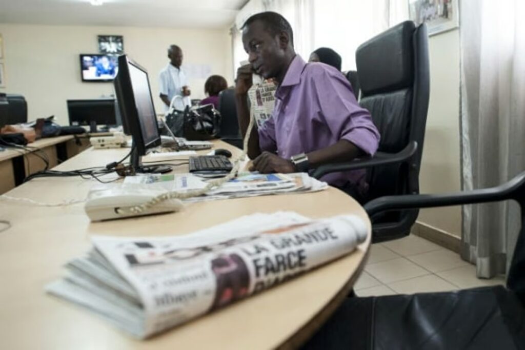 Sénégal : Coup dur pour la liberté de presse ! Plus de 300 médias fermés