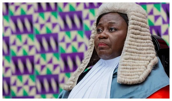 Ghana : La Présidente de la Cour Suprême suspendue pour corruption