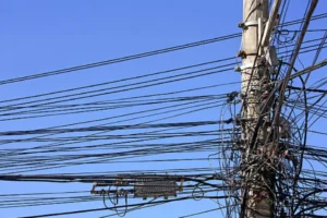 Vol d'électricité au Togo : Que dit la loi sur ce crime grave passible de prison ?