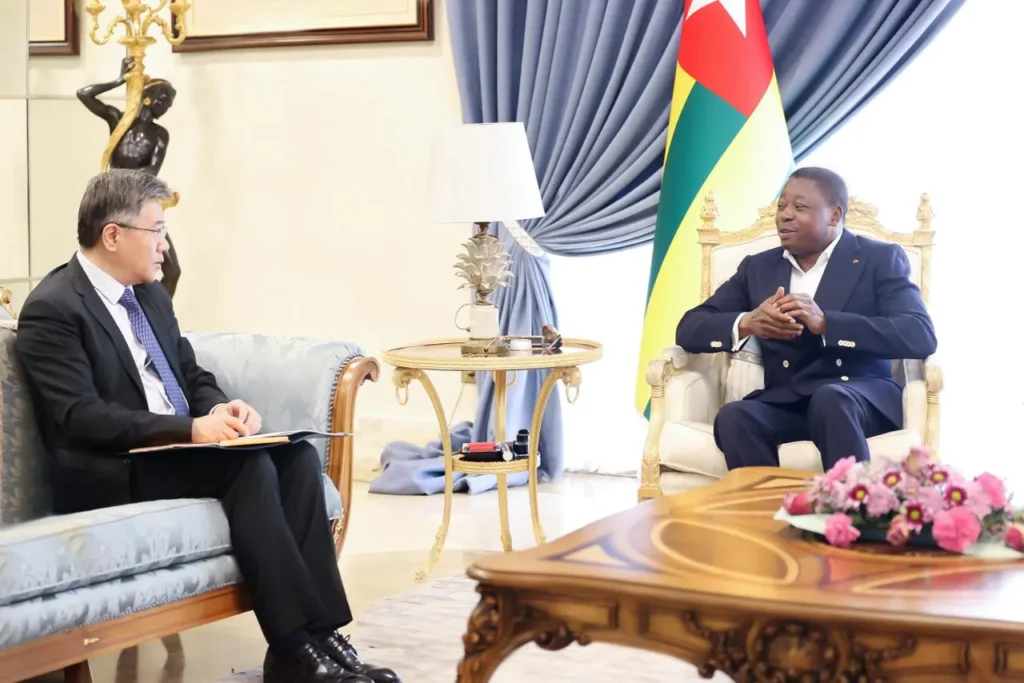 L'ambassadeur de Chine Chao Weidong fait ses adieux au Togo