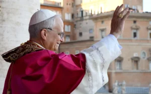 Vatican : Faure Gnassingbé adresse ses chaleureuses félicitations au pape Léon XIV