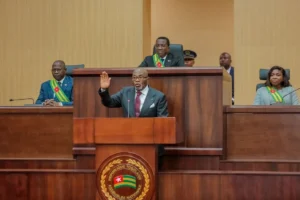 Togo : La Chine adresse ses félicitations au président Jean-Lucien Savi de Tové