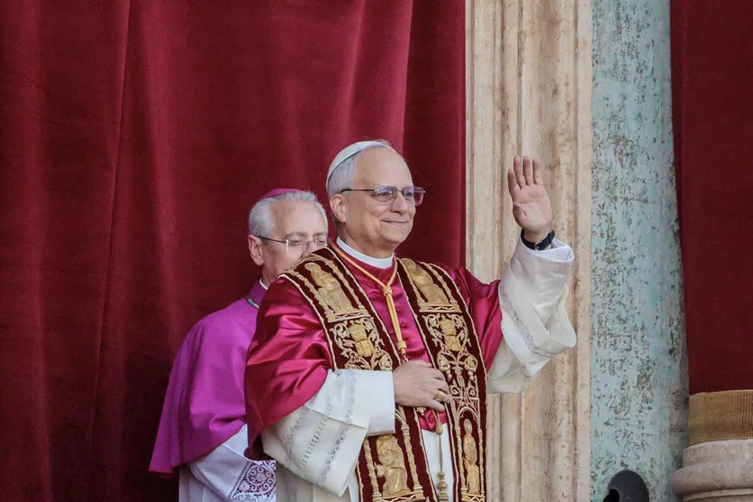 Vatican : Les premiers mots du Pape Léon XIV