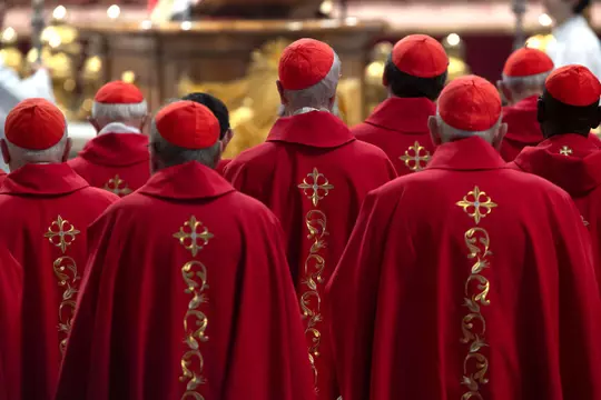 Vatican : Les cardinaux se rassemblent pour élire le successeur du pape François