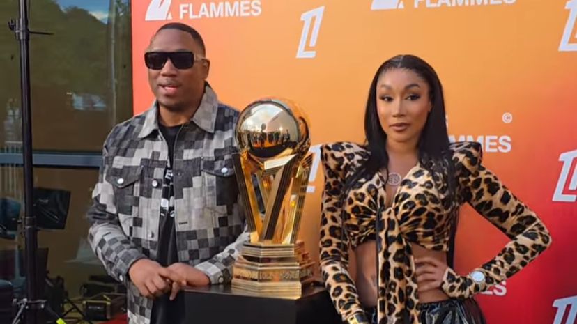 Flammes 2025 : Emma Lohoues fait sensation aux côtés de Maël, fils de DJ Arafat et du rappeur Mokobé