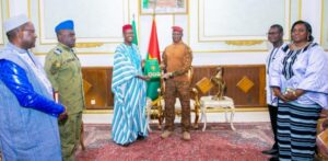 Burkina Faso : Ibrahim Traoré reçoit "La Confédérale", l’hymne de l'AES