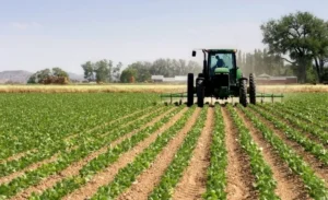 Modernisation de l'agriculture : des tracteurs distribués à travers le Togo