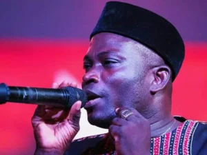 Arrestation d'Aamron : King Mensah en colère