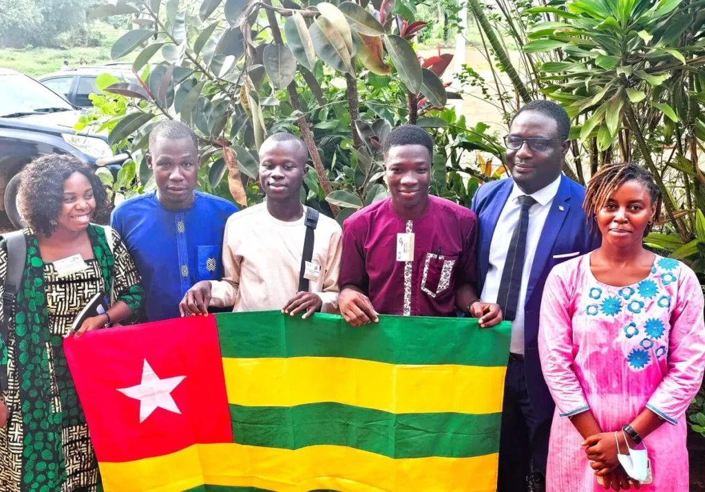 L'Université de Lomé brille au concours international de thèses en Guinée