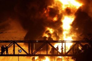 L'Iran bombarde une base américaine au Qatar