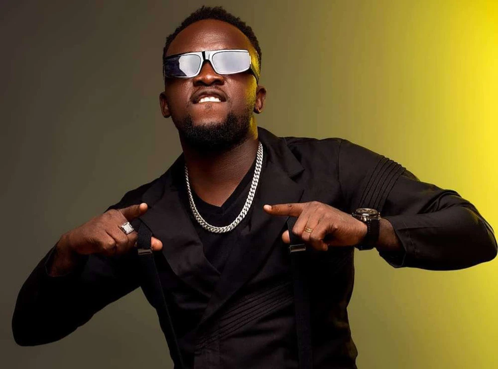 Côte d'Ivoire : Le rappeur Elown condamné pour "conduite imprudente et dangereuse"