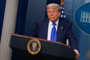 Donald Trump diagnostiqué d’une insuffisance veineuse : que faut-il savoir sur cette maladie ?