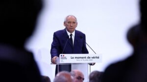 France : François Bayrou veut supprimer deux jours fériés pour réduire la dette ! et si le Togo faisait pareil ?