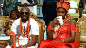 PHOTOS : 2Face célèbre son mariage traditionnel avec Natasha Osawaru