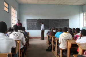 Togo : l'anglais bientôt enseigné toutes les écoles primaires