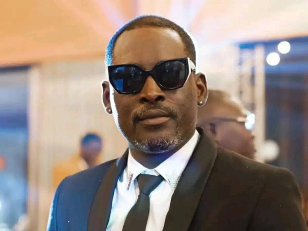 Côte d’Ivoire : l’artiste Molare déféré en prison