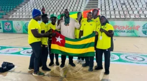 Bras de fer : l'équipe togolaise brille avec 11 médailles au Championnat d'Afrique d'Abuja